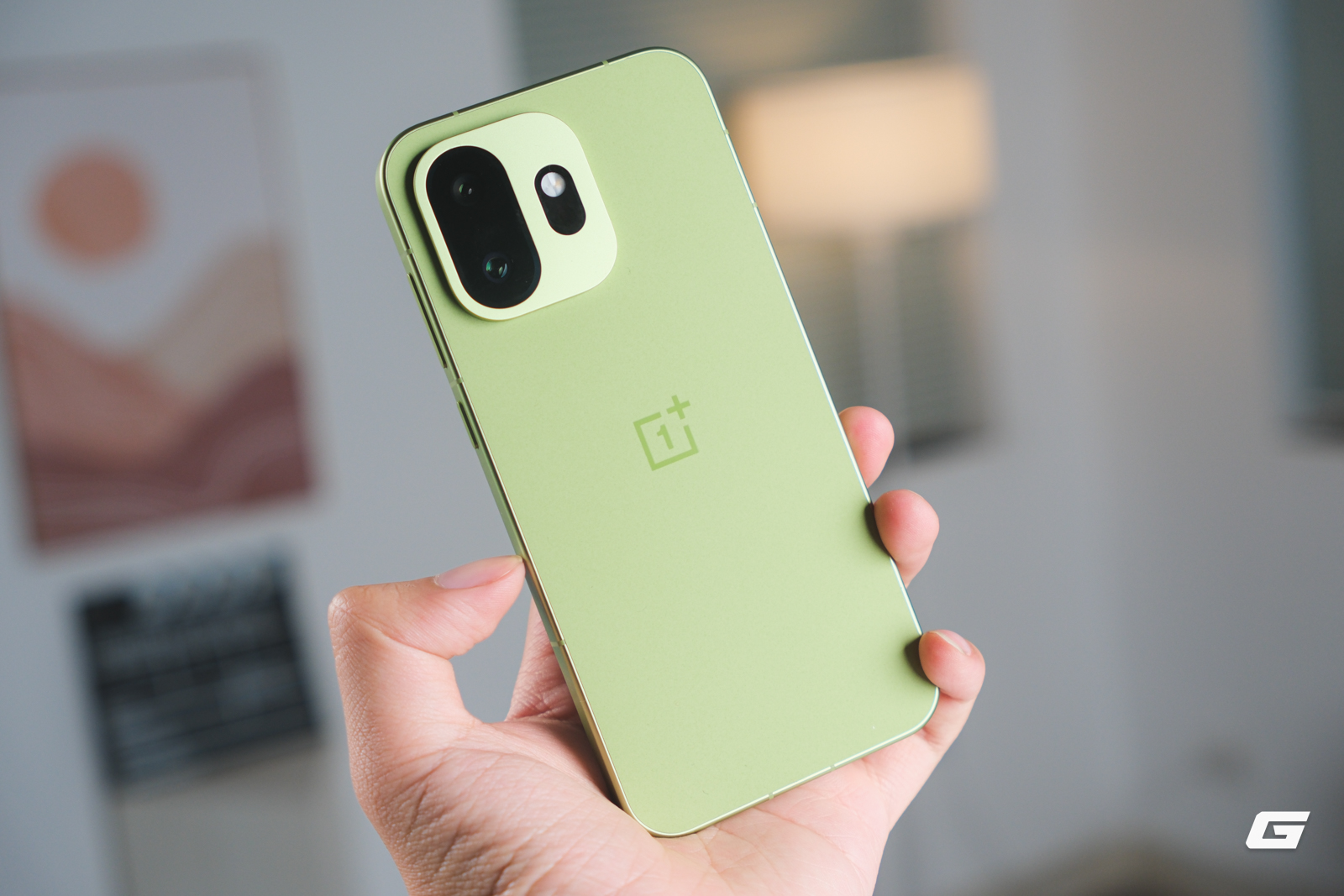 Kỹ thuật tản nhiệt Glacier giúp giảm nhiệt khi chơi game lâu trên OnePlus15T.