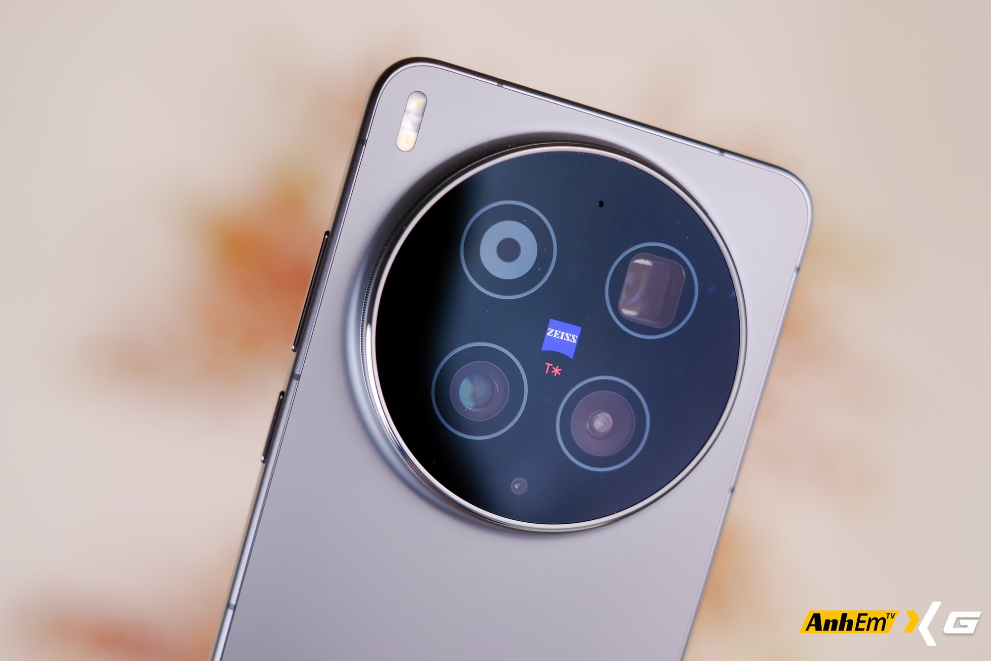 Hệ thống camera siêu khủng trên vivo X300 Ultra