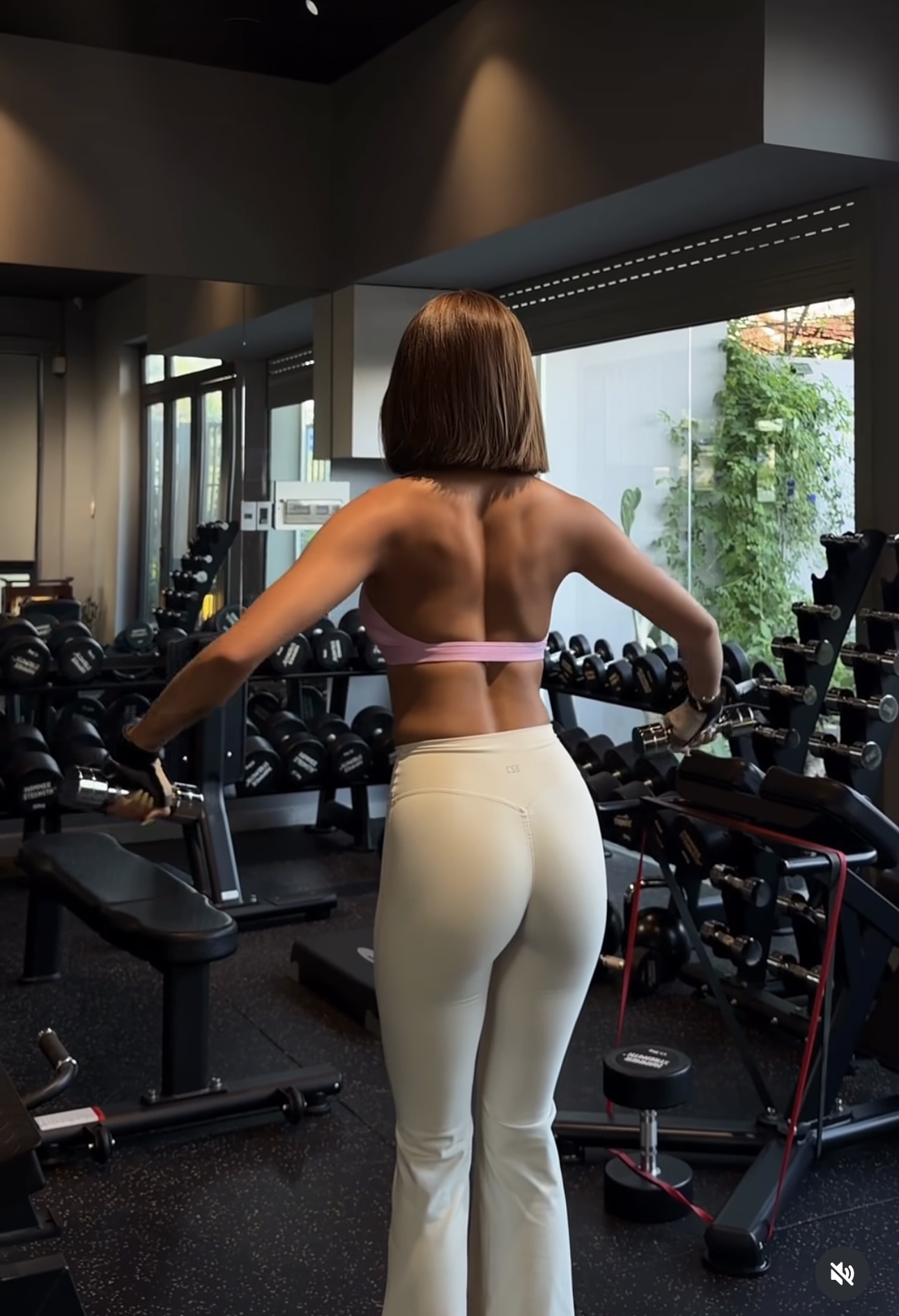 Bình luận mỉa mai dành cho Duy Nhỏ