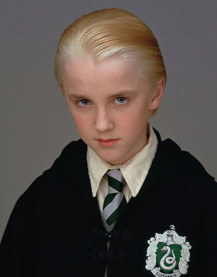Draco Malfoy phiên bản mới và cũ