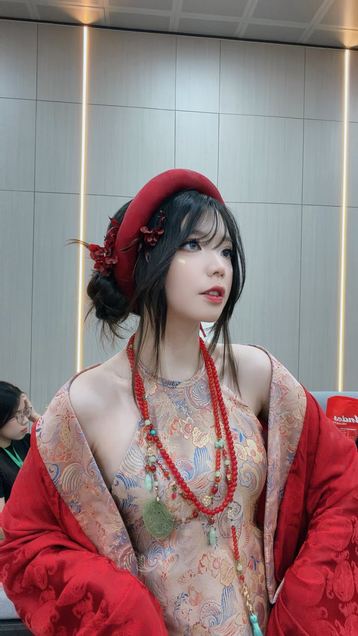 Người xem thích thú với sự kết hợp hài hòa giữa hai phong cách