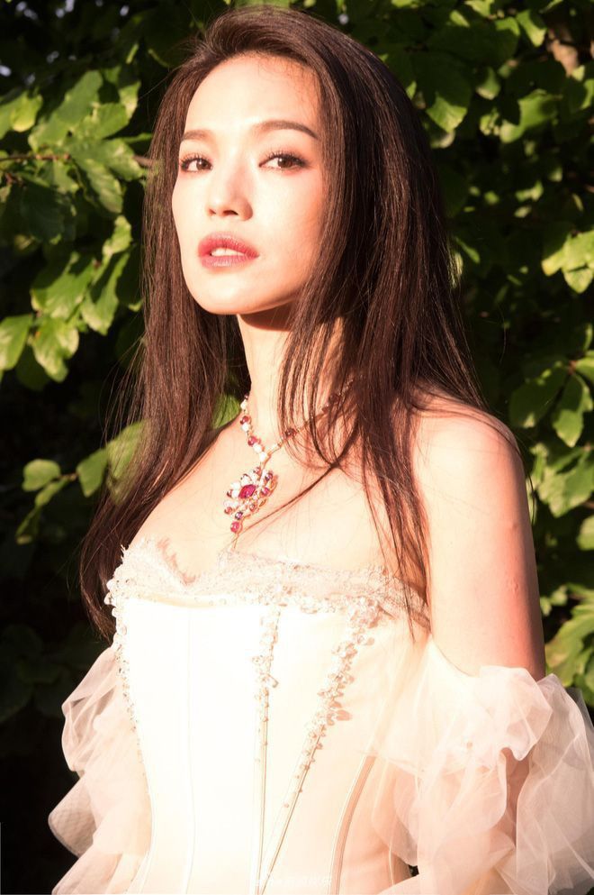 Thư Kỳ với lối diễn xuất bản năng