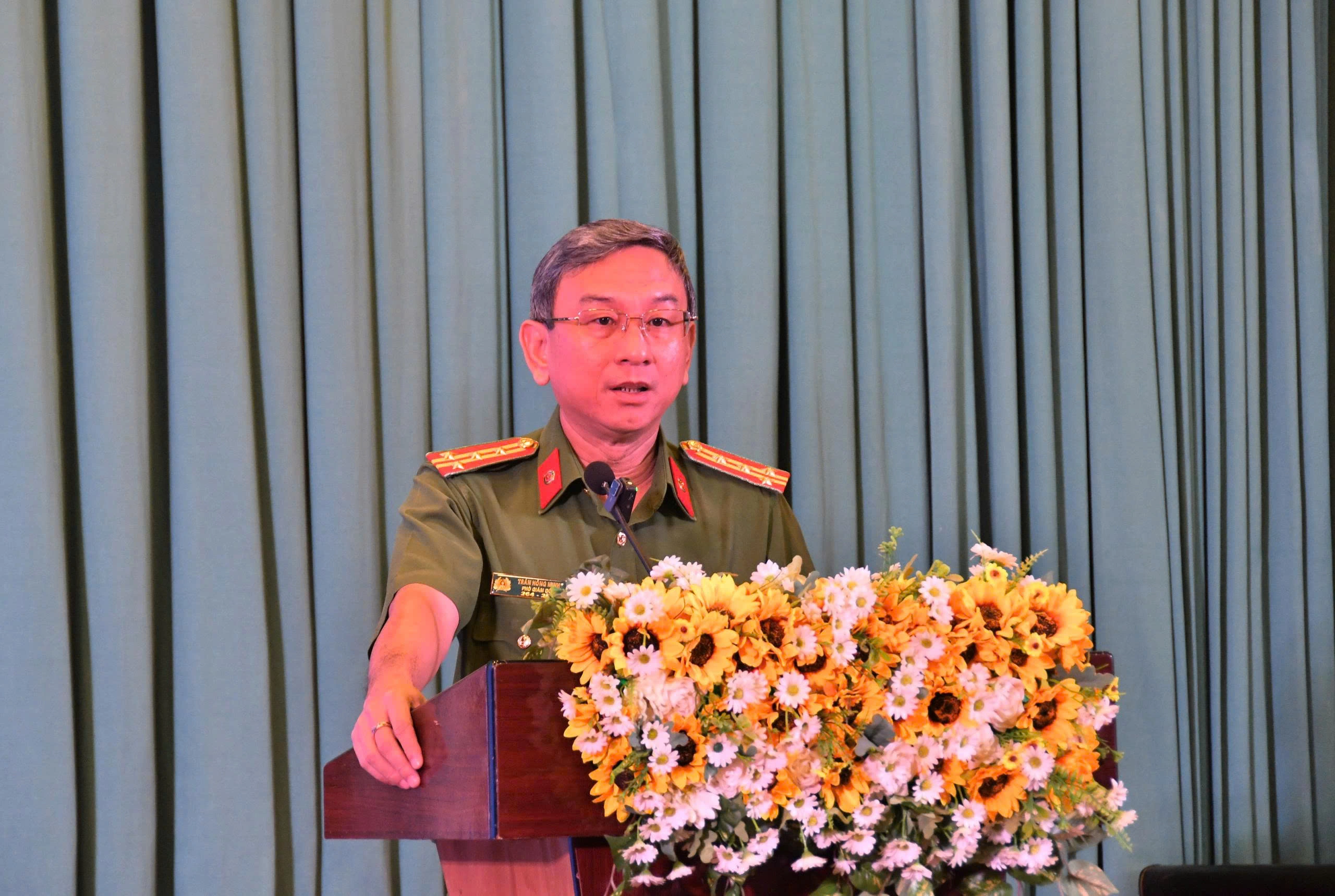 Tân sinh viên là đối tượng rất dễ bị “bắt cóc online” - Ảnh 1.