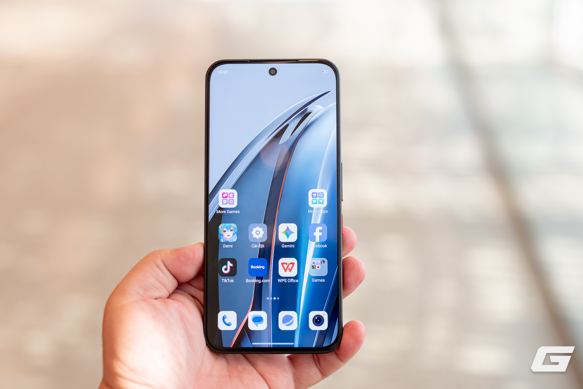 Màn hình Nubia Neo 5 GT AMOLED sáng rõ ngoài trời