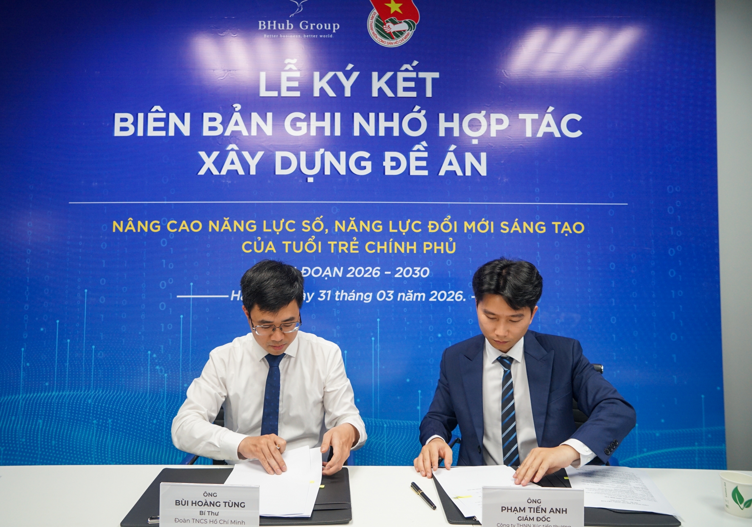 Đoàn Thanh niên Chính phủ ký kết hợp tác xây dựng đề án nâng cao năng lực số