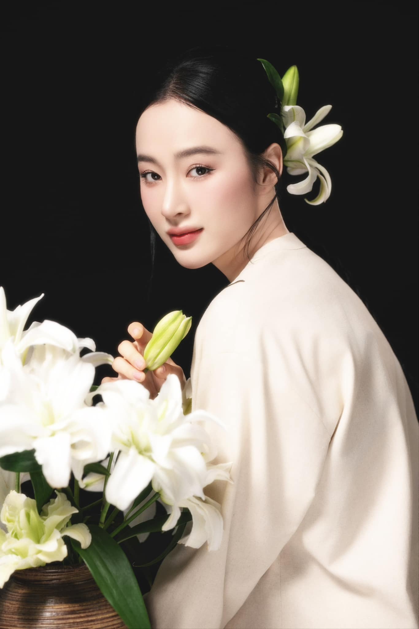 Angela Phương Trinh gửi lời xin lỗi sau khi bị chỉ trích