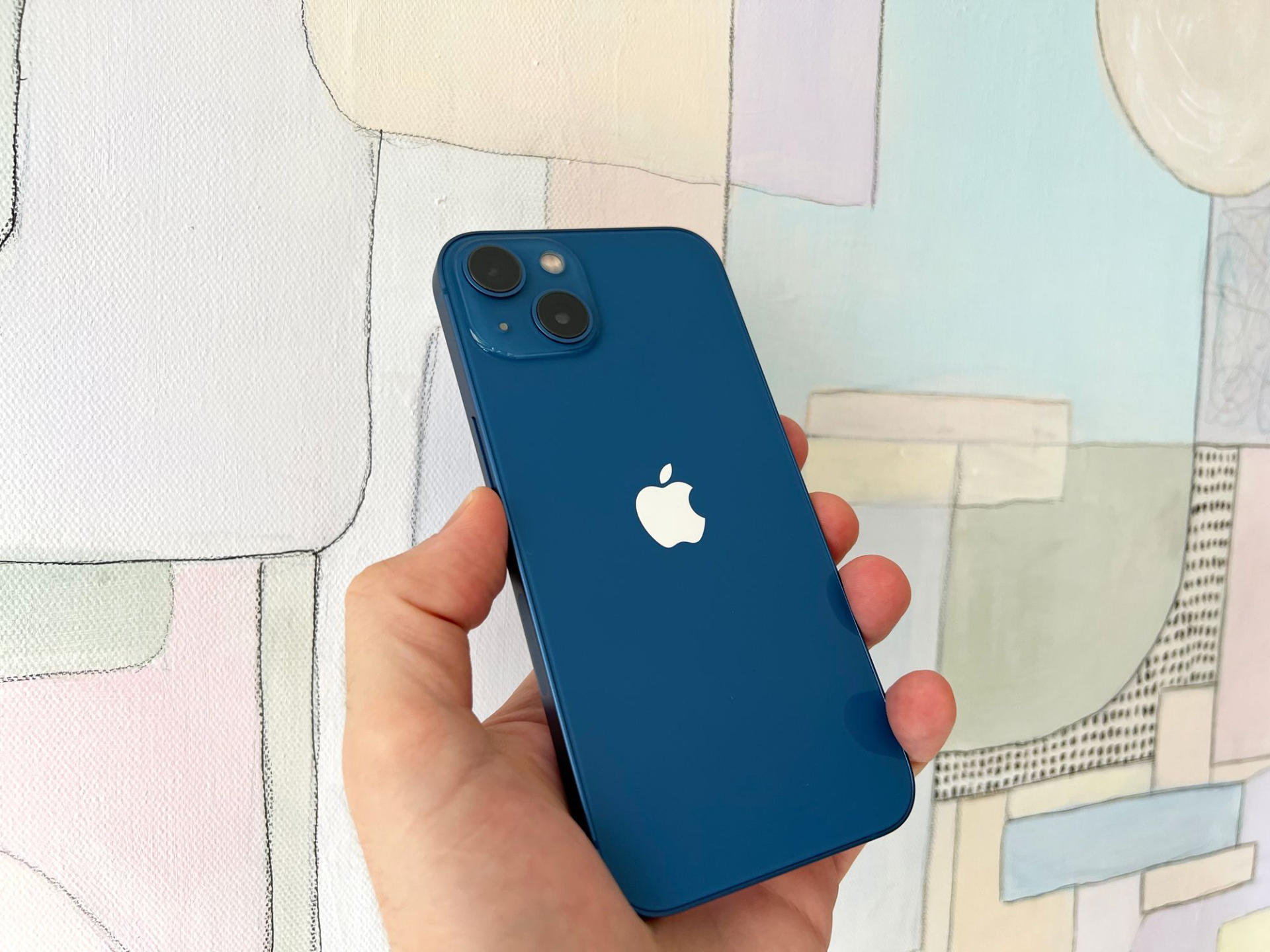 Chiếc iPhone 13 phiên bản đã qua sử dụng