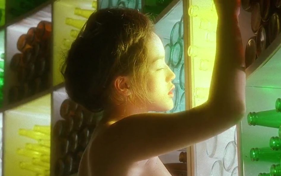 Bộ phim 18+ kết hợp với Trương Quốc Vinh giúp Thư Kỳ gột rửa quá khứ khoe thân- Ảnh 5.