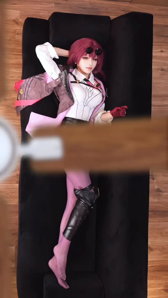 Trend quạt trần của coser Trung Quốc