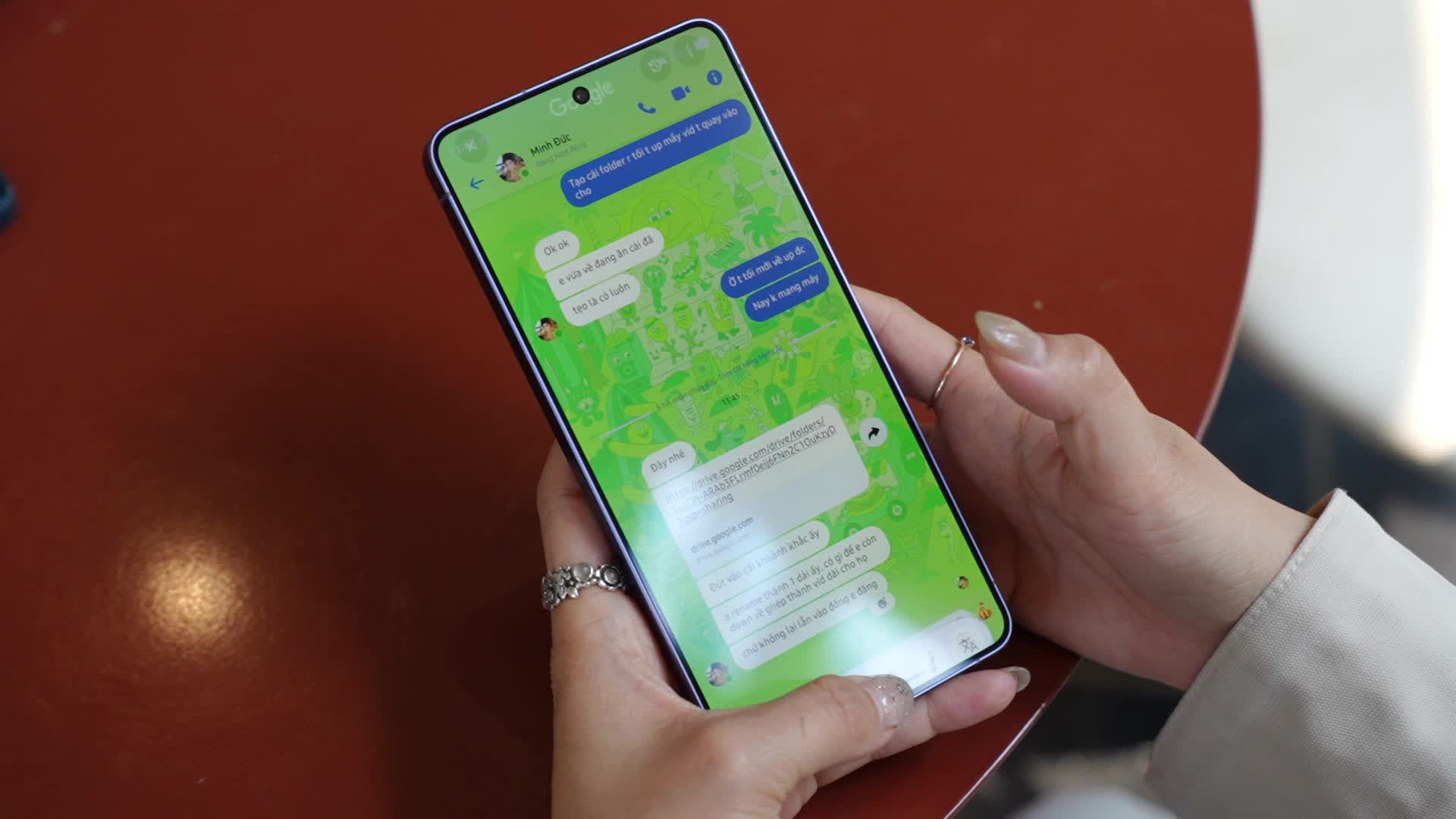 Tính năng Circle to Search giúp tìm kiếm nhanh chóng trong quá trình sử dụng điện thoại