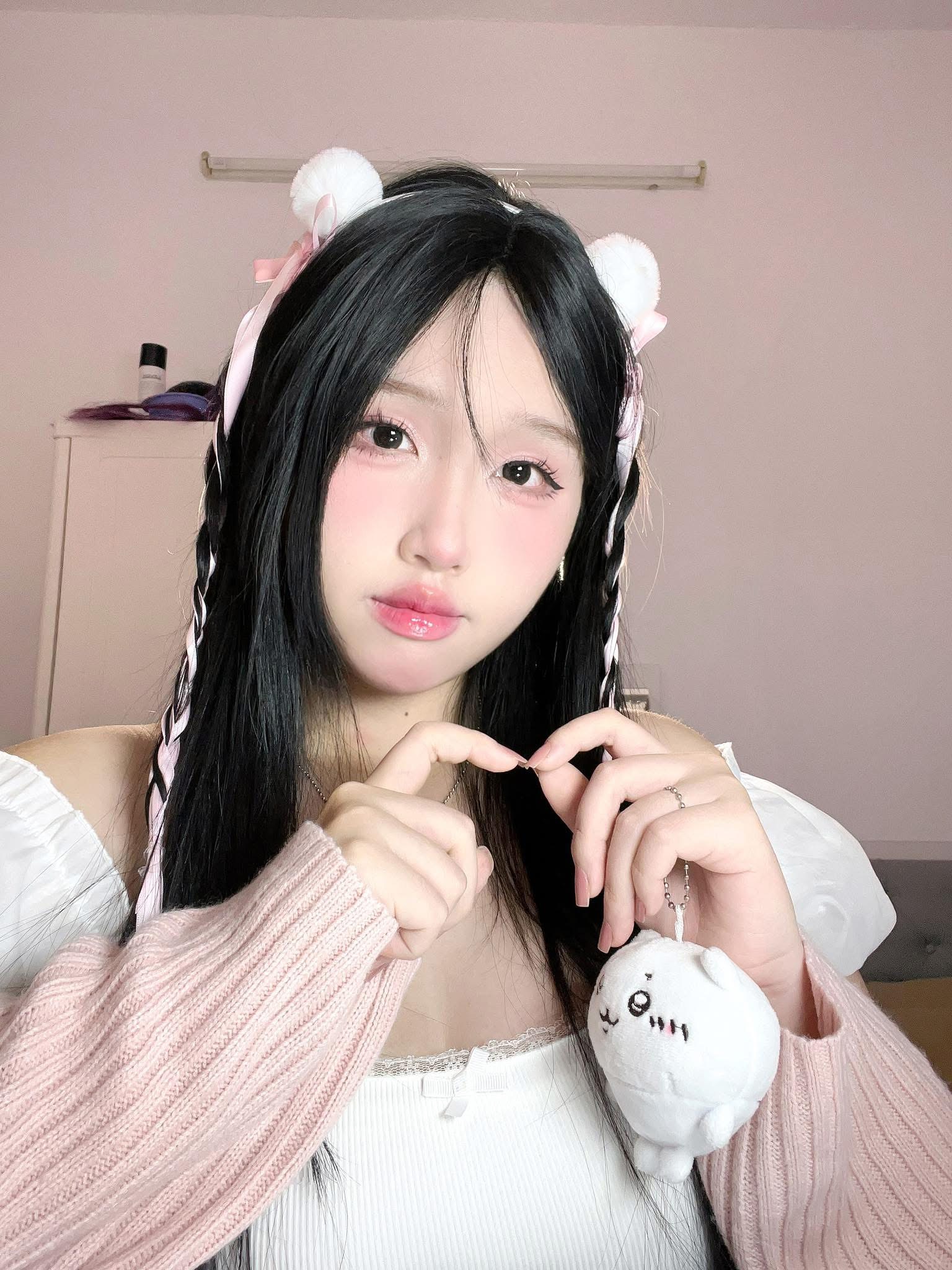 Nữ coser Julia Ha với vẻ ngoài đời thường trong trẻo