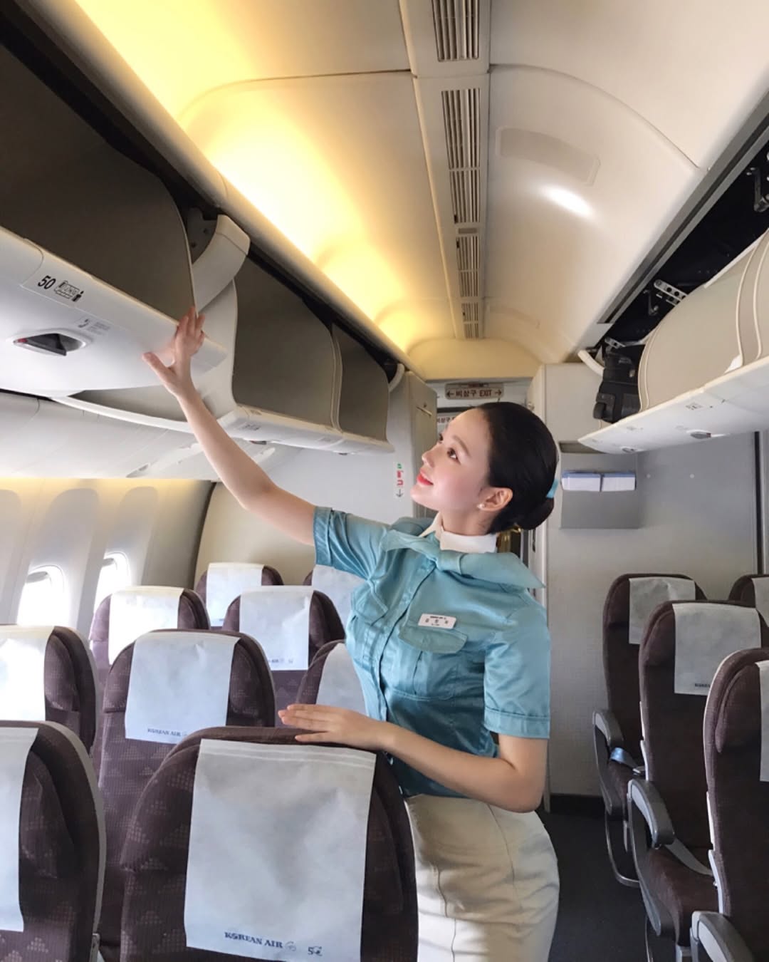 Min Ji khoe vóc dáng cân đối