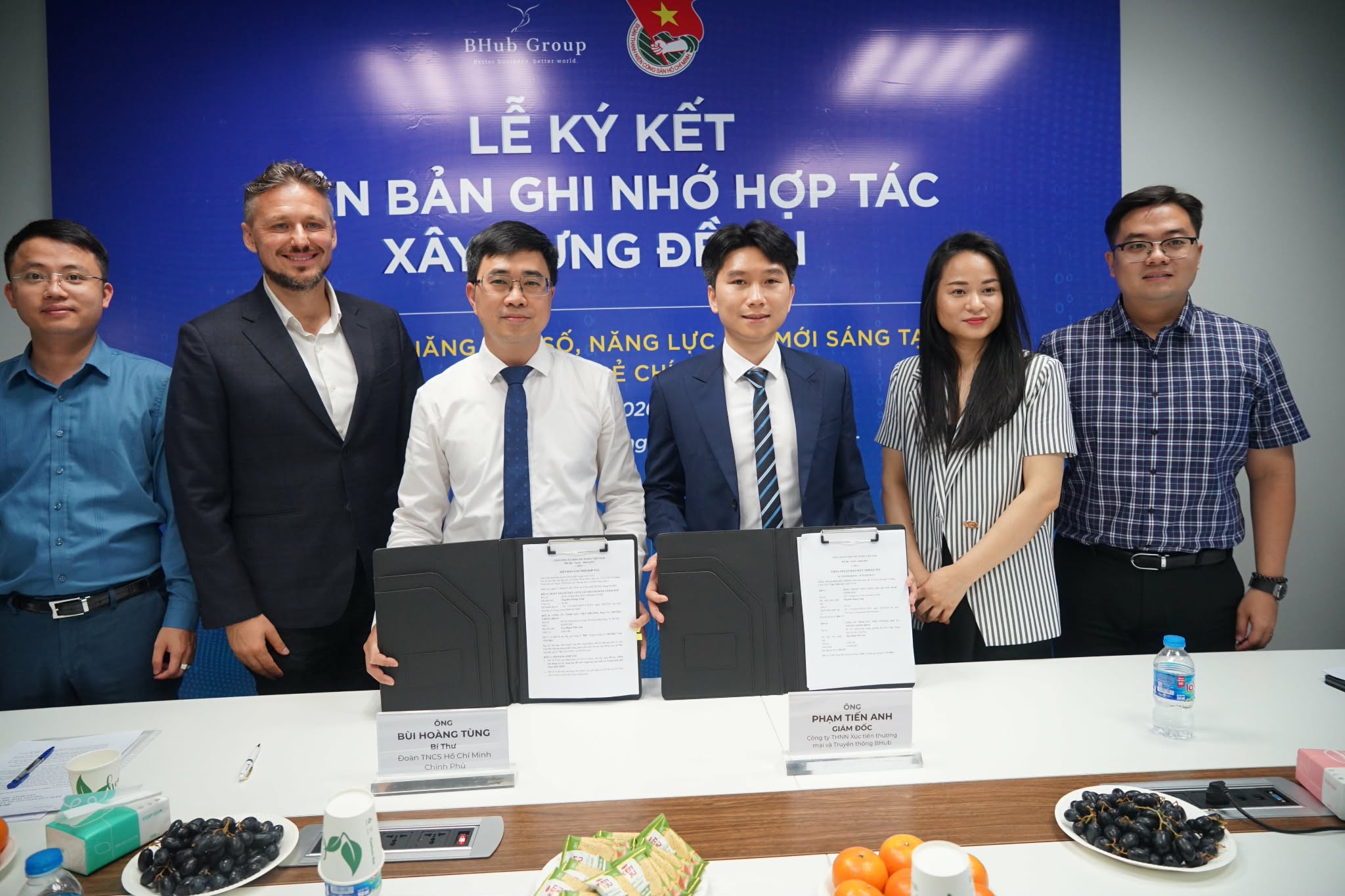 Đoàn Thanh niên Chính phủ ký kết hợp tác thực hiện đề án nâng cao năng lực số cho đoàn viên, thanh niên