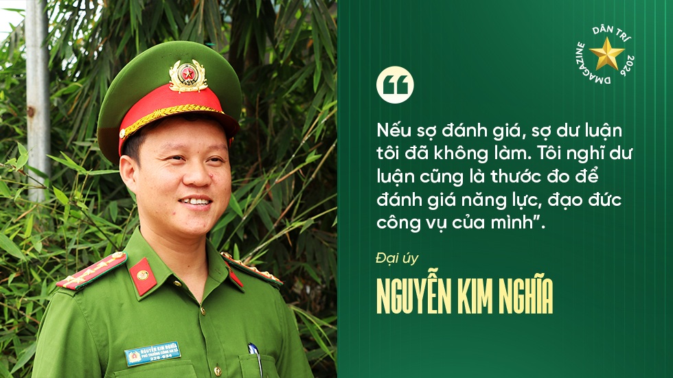 Đại úy Nguyễn Kim Nghĩa trả lời thắc mắc pháp lý online cho người dân