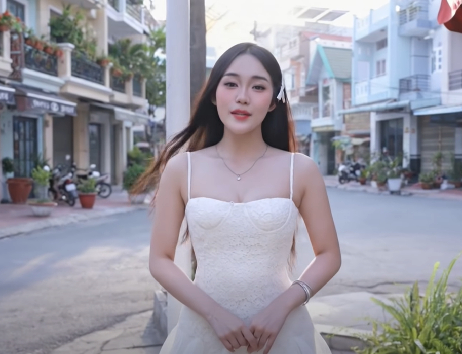 Video với hot girl AI dụ dỗ người xem