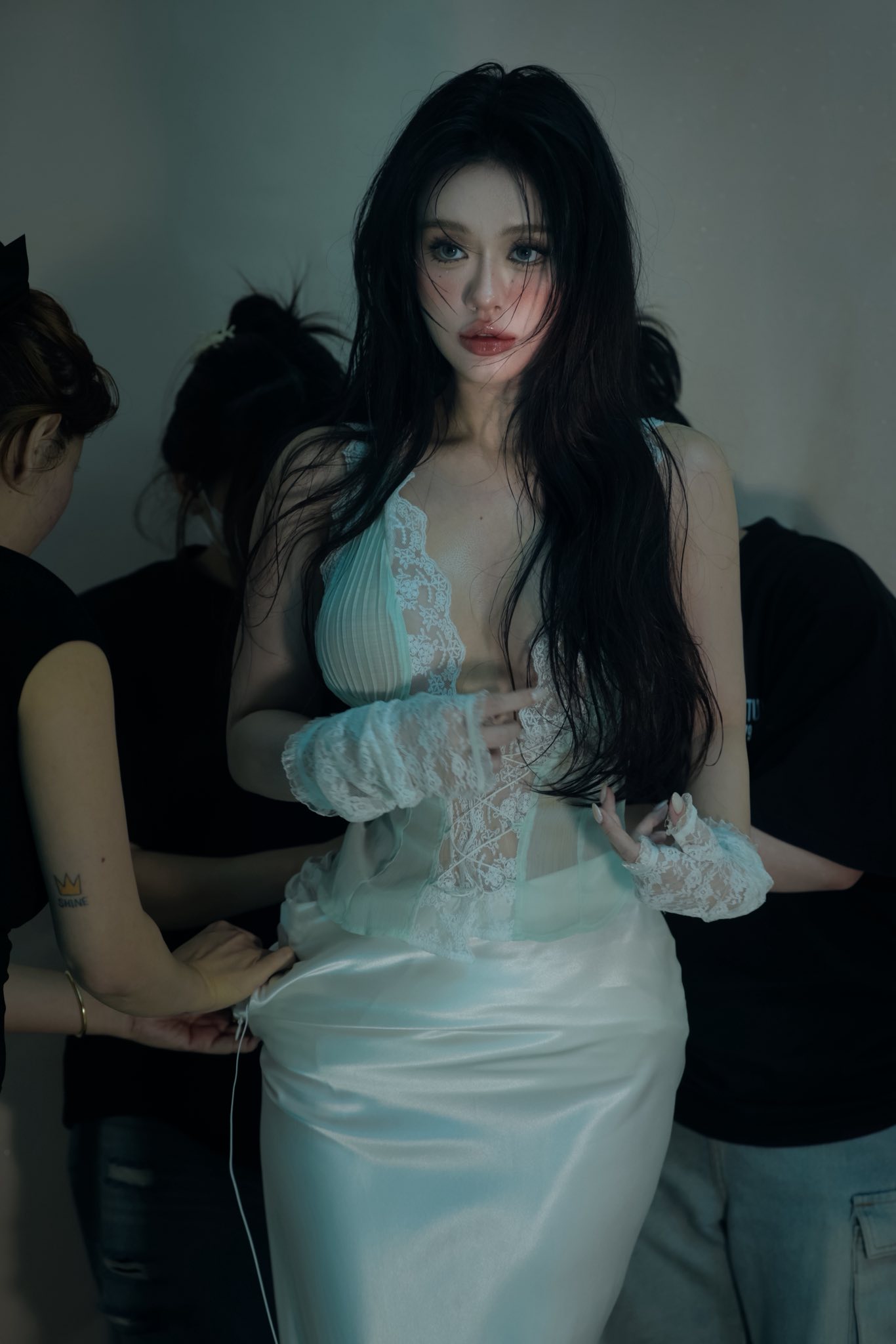 Cộng đồng mạng khen ngợi nhan sắc và thần thái của hot girl