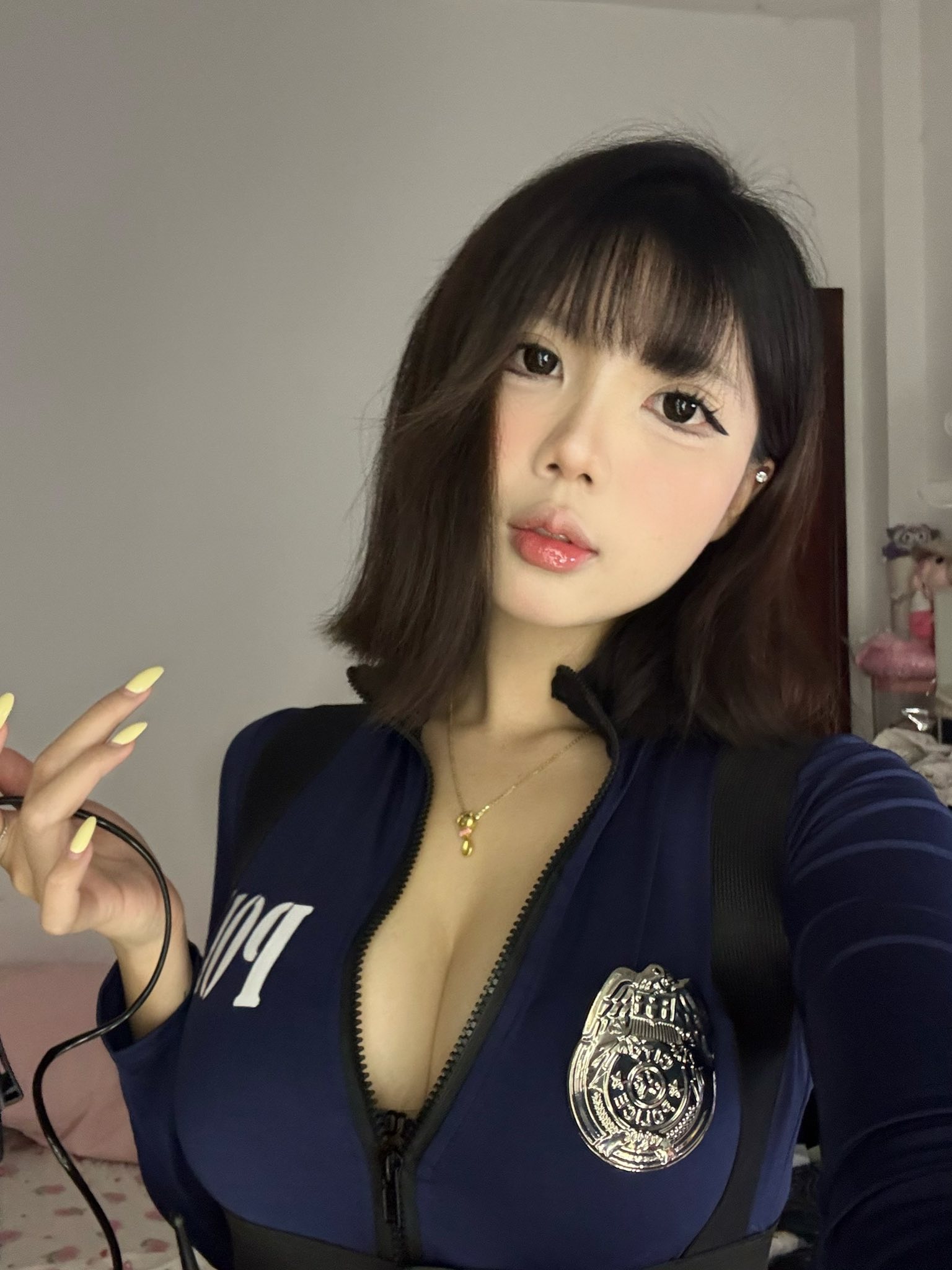 Phong cách biến hóa đa dạng của Hà Phương Boo