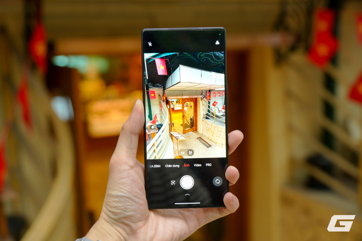 Camera selfie dưới màn hình của REDMAGIC 11 Air