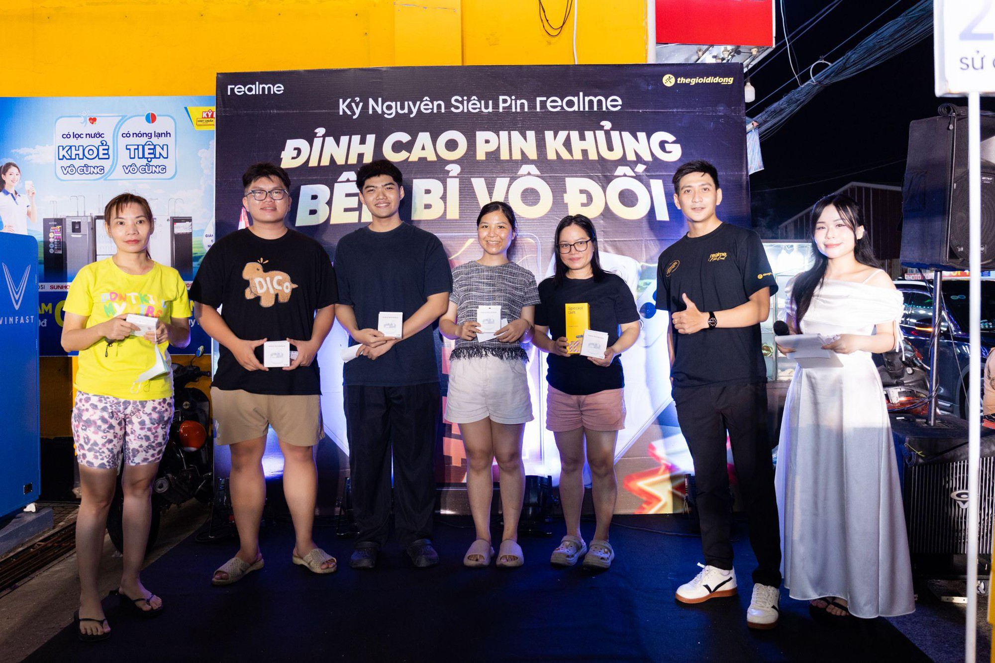 Smartphone pin dung lượng cao