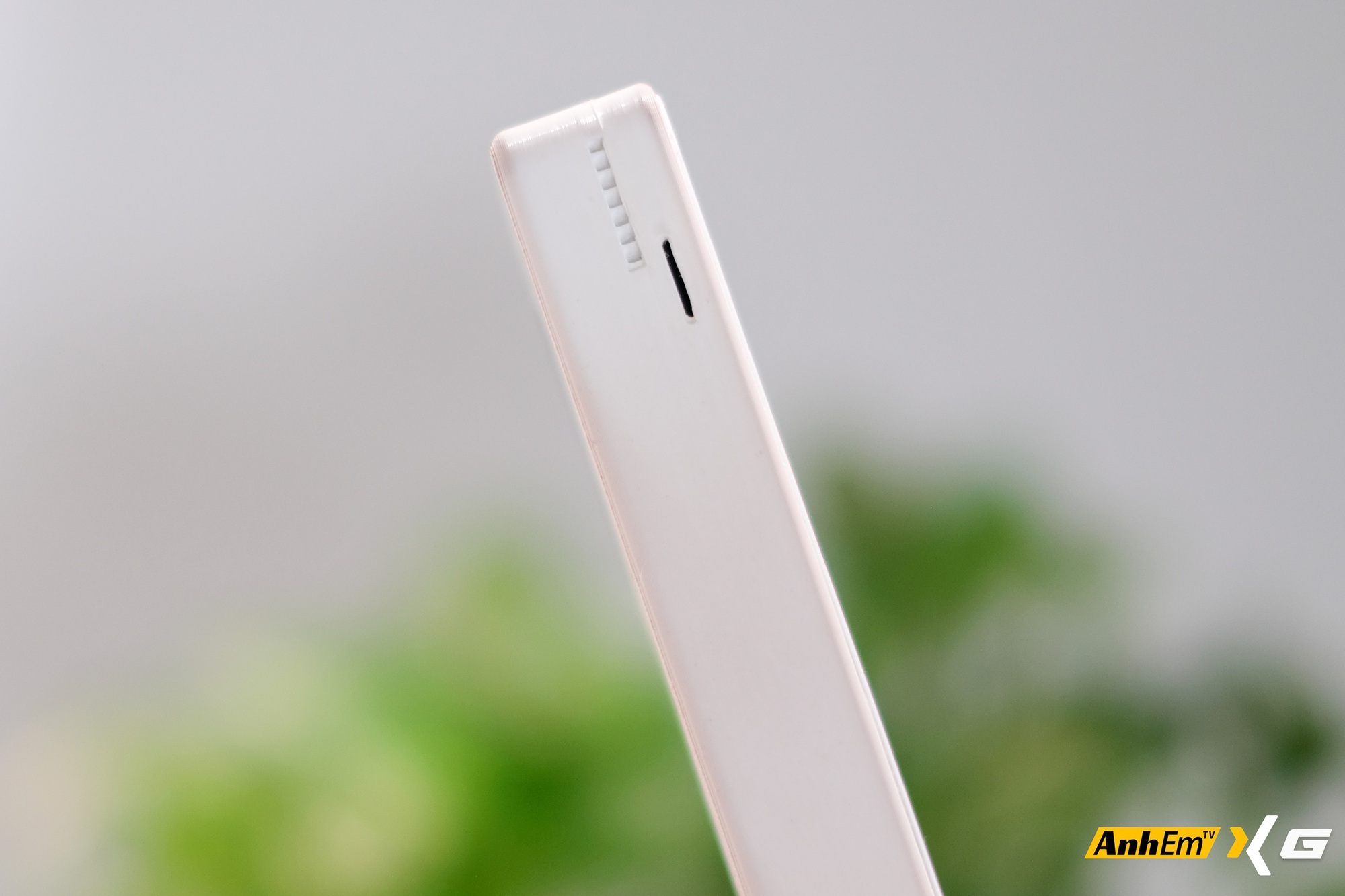 Vỏ máy thủ công trên Galaxy Z Fold mini