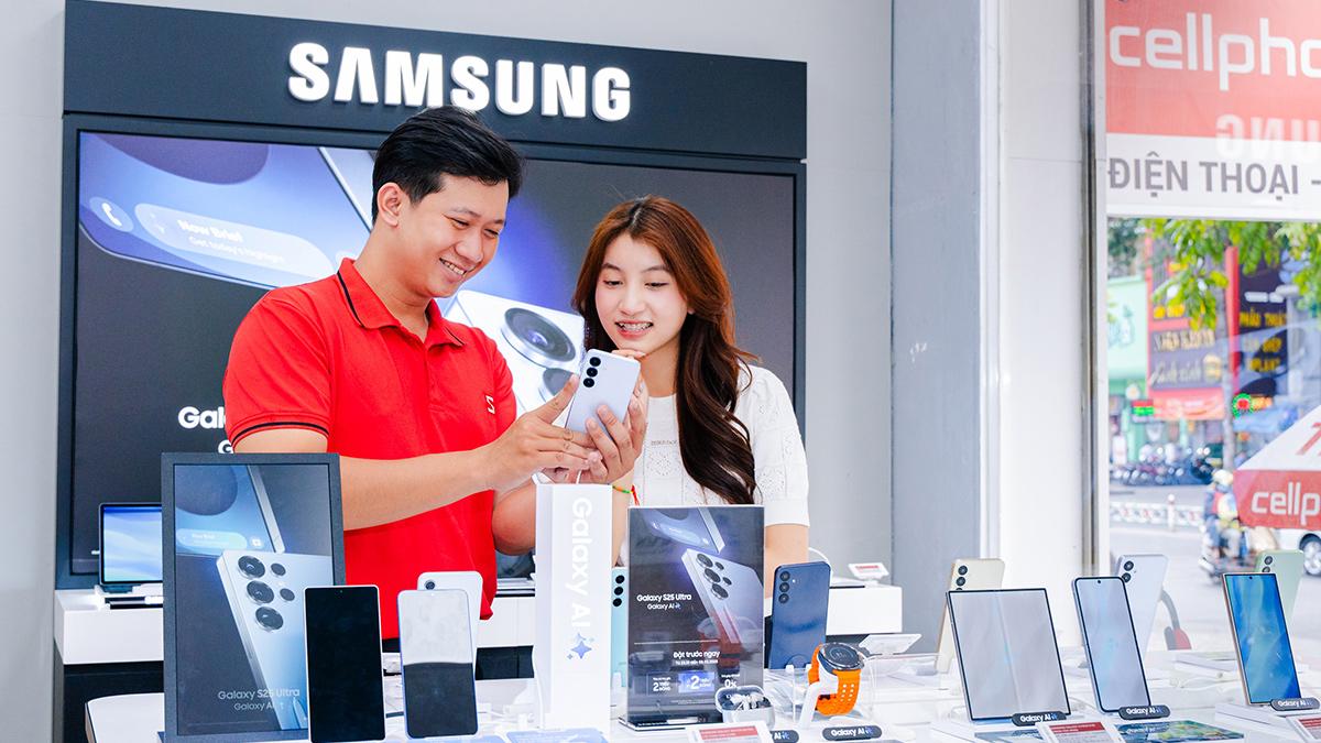 Mua Samsung chính hãng tại CellphoneS