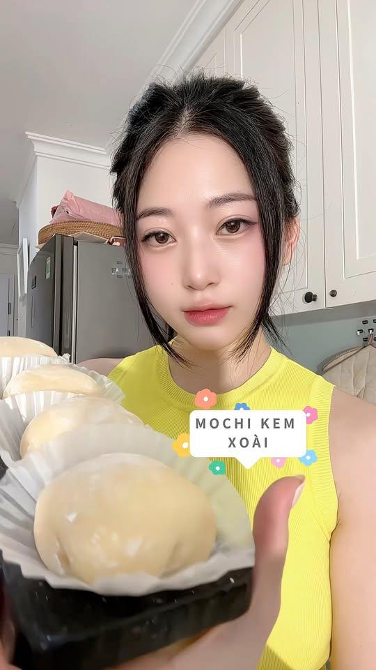 Lê Mai xây dựng hình ảnh tích cực Hot girl đứng bếp với phong cách tự nhiên