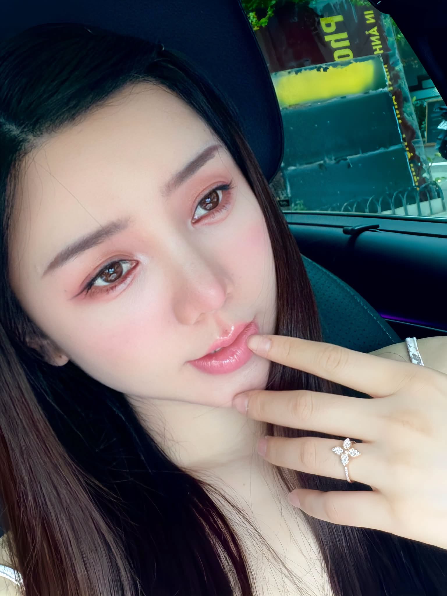 Bộ ảnh thu hút đông đảo người xem