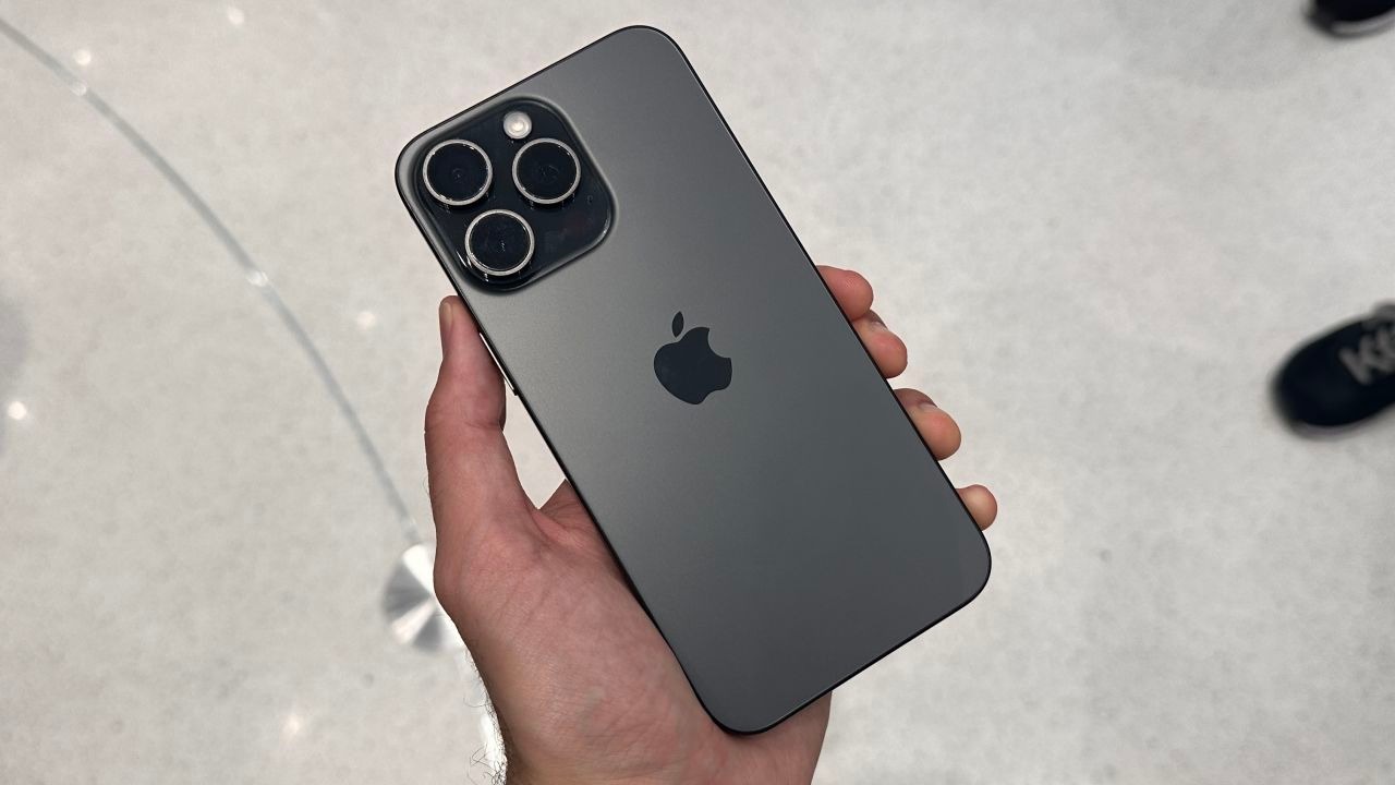iPhone 15 Pro Max cũ đẹp